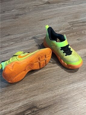 Nike Kids' Neon Green and Bright Orange Athletic Sneakers